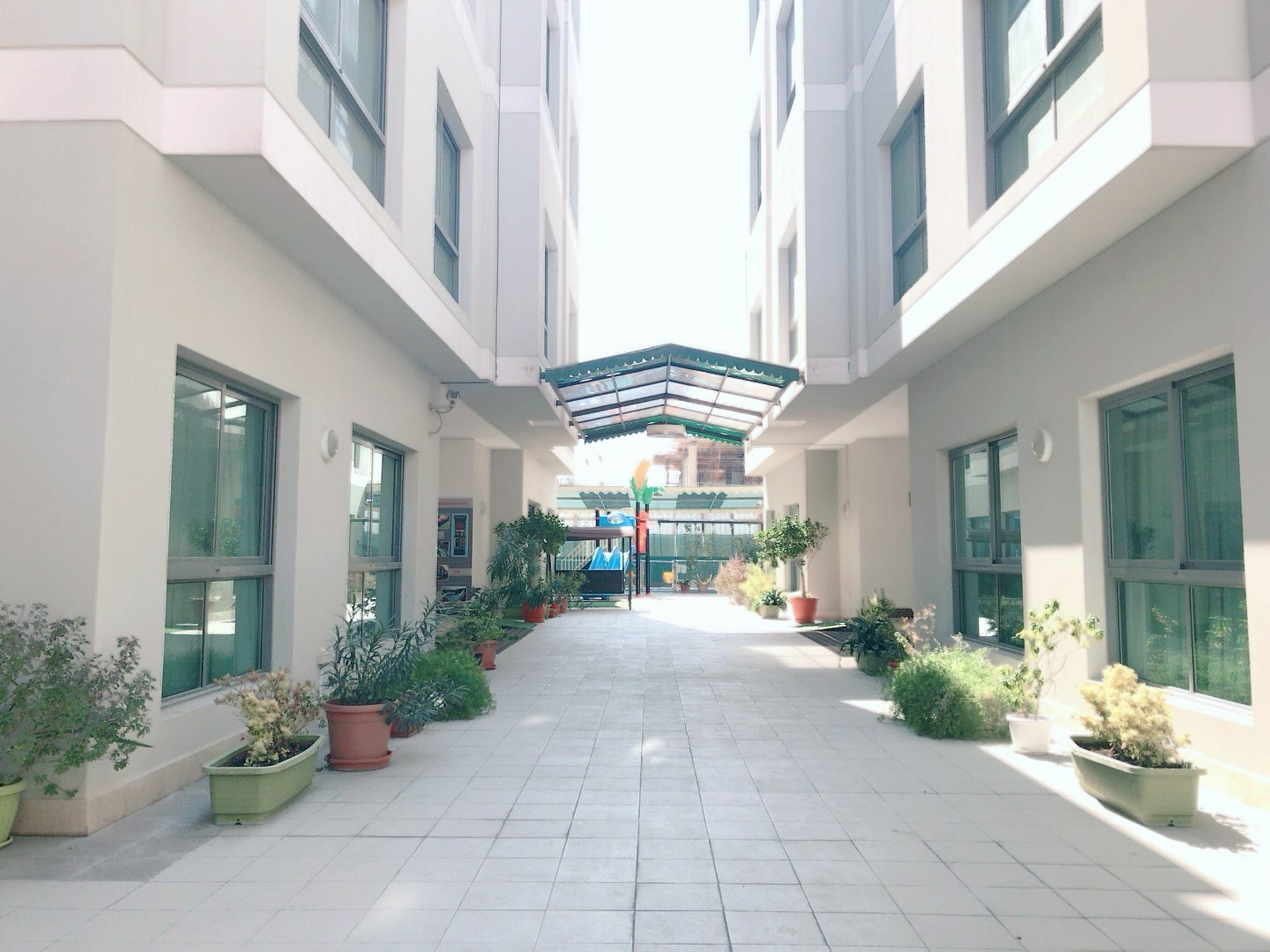 Stout Apartments Manama Eksteriør bilde